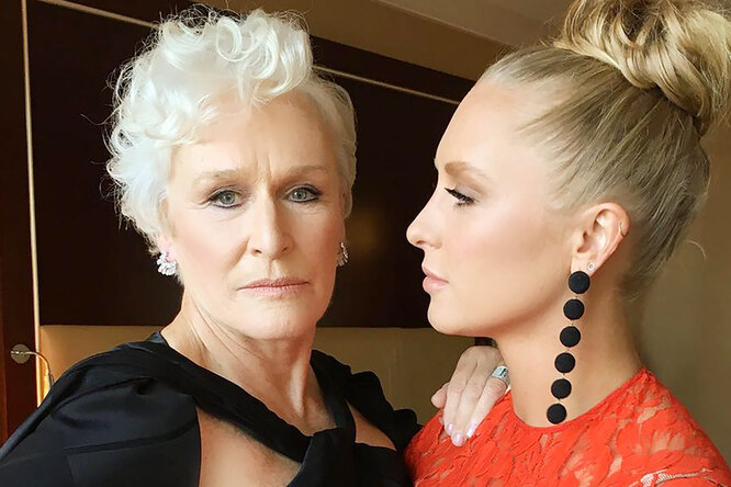 What Glenn Close’s Only Daughter Looks Like – We’re Staring At Each Other!