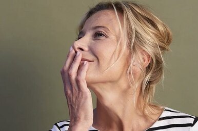 Сын стал брутальным юношей: Юлия Высоцкая показала Петра, который уже выше нее