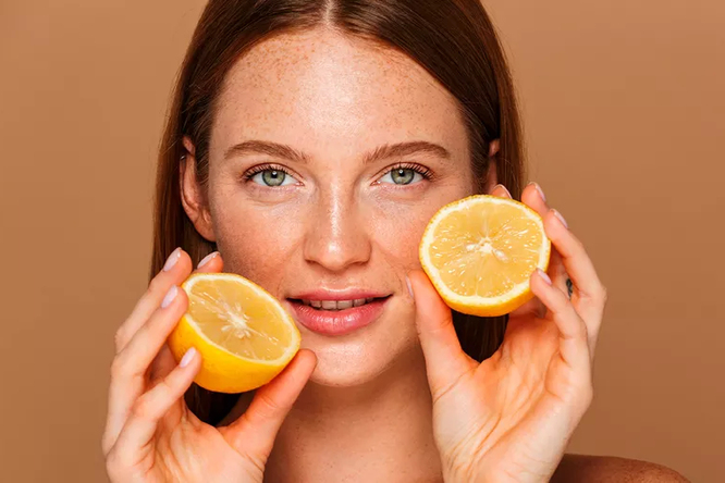 Выжать максимум пользы: 7 применений лимона для красоты и здоровья