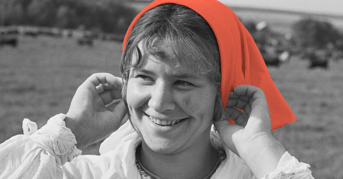 Why did women in the USSR love scarves so much – 2 main reasons