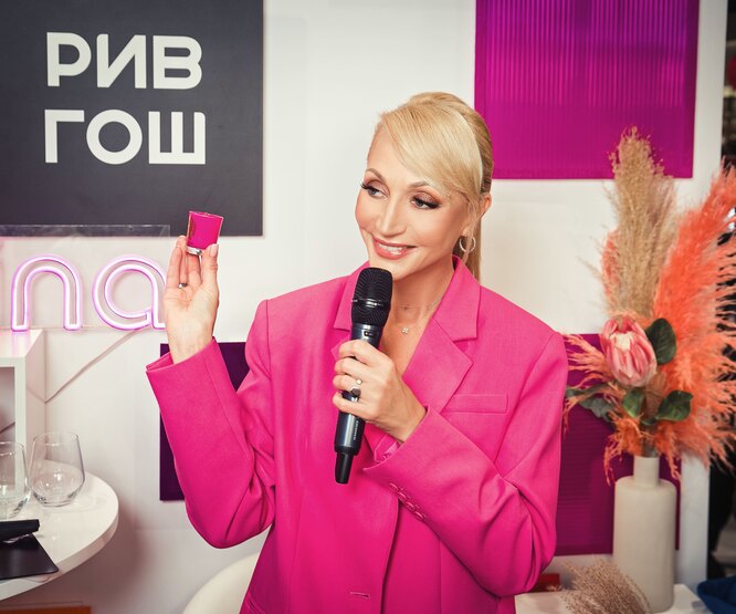 Кристина Орбакайте выпустила парфюмированные свечи для «РИВ ГОШ», которые делают воздух чище: как они пахнут?