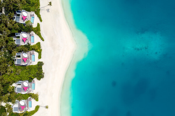 Уединение и безмятежный отдых на Мальдивах: интересные факты и красивые места