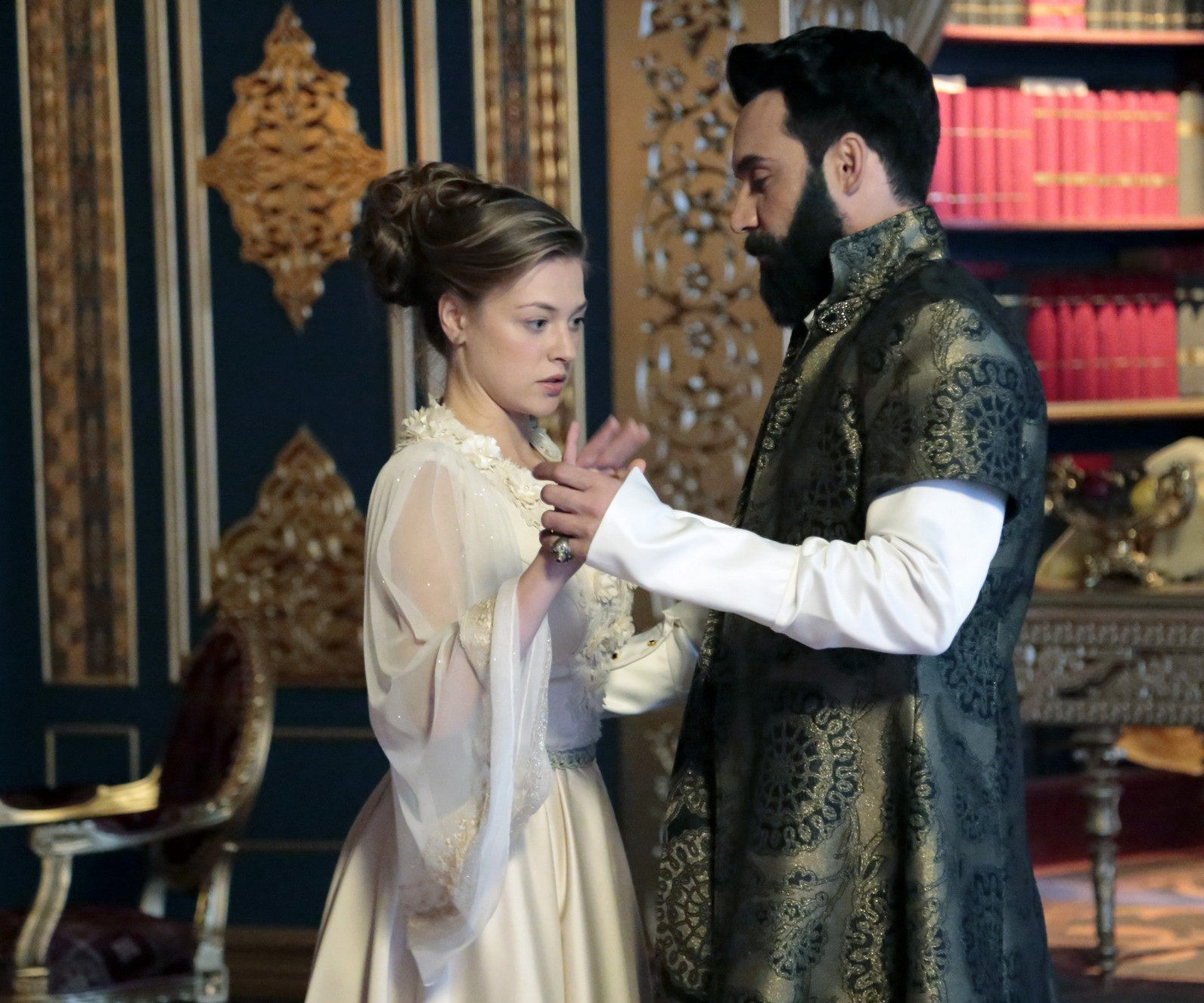 Восточные тайны: 8 интересных сериалов про гарем и султанов