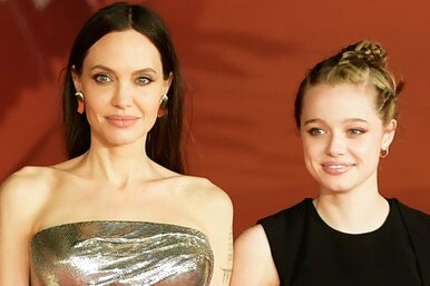 «Очень ранний комендантский час!»: Анджелина Джоли начала ссориться с дочерью