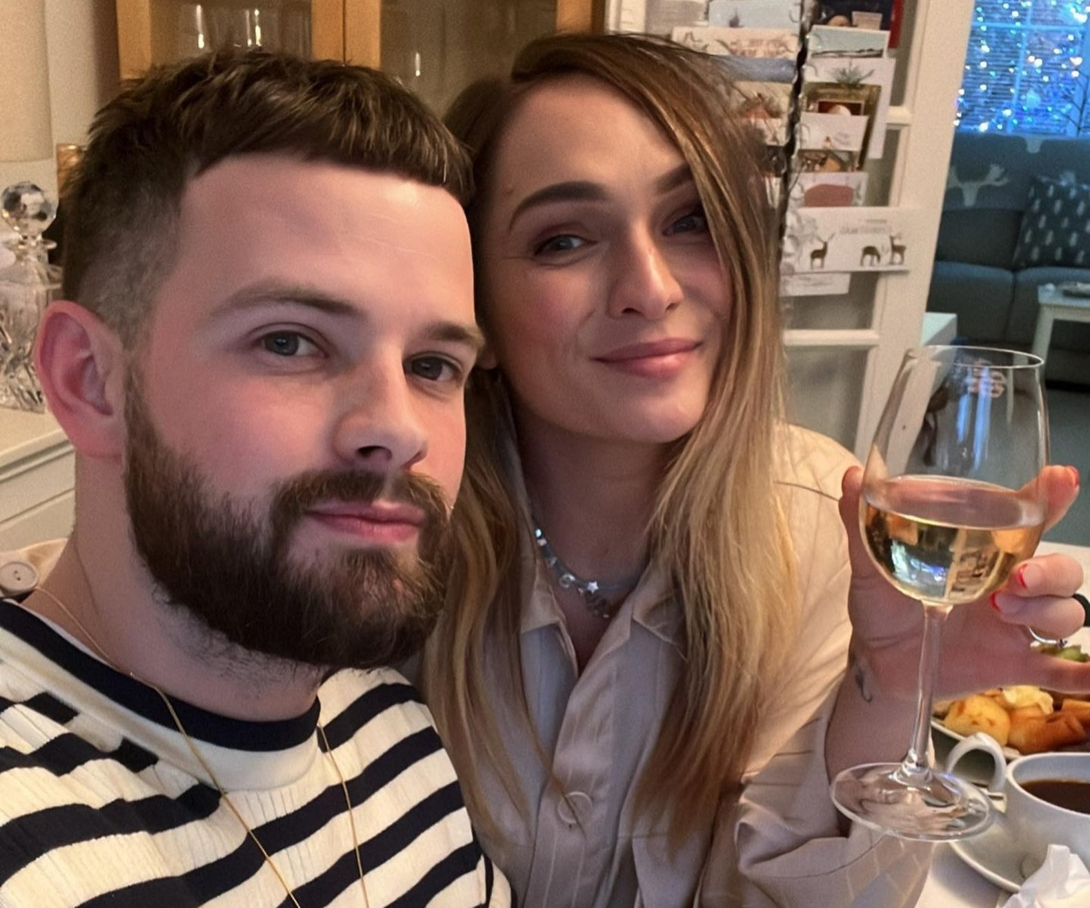 Выплакал океан слез: невеста звезды шоу X Factor Тома Манна умерла в день свадьбы