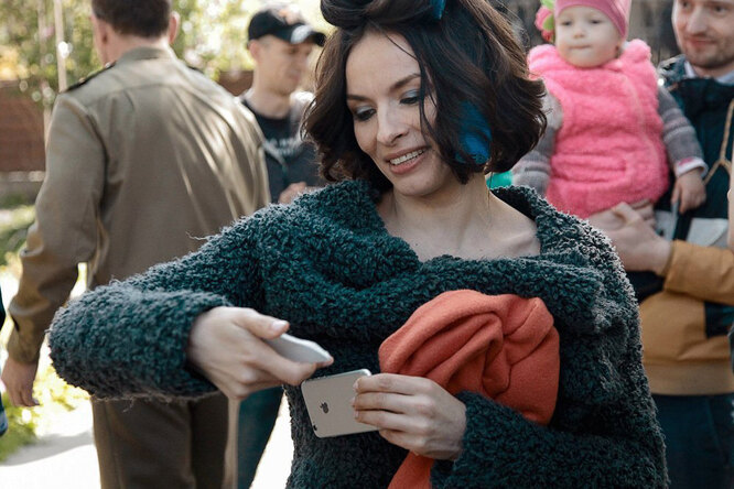 Экс-солистка «ВИА Гры» Надежда Мейхер-Грановская дебютировала в сериале Экс-солистка «ВИА Гры» Надежда Мейхер-Грановская дебютировала в сериале