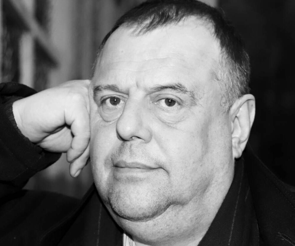 «Умер в больнице отец троих прекрасных детей»: актер сериала «Интерны» Максим Пинскер ушел из жизни