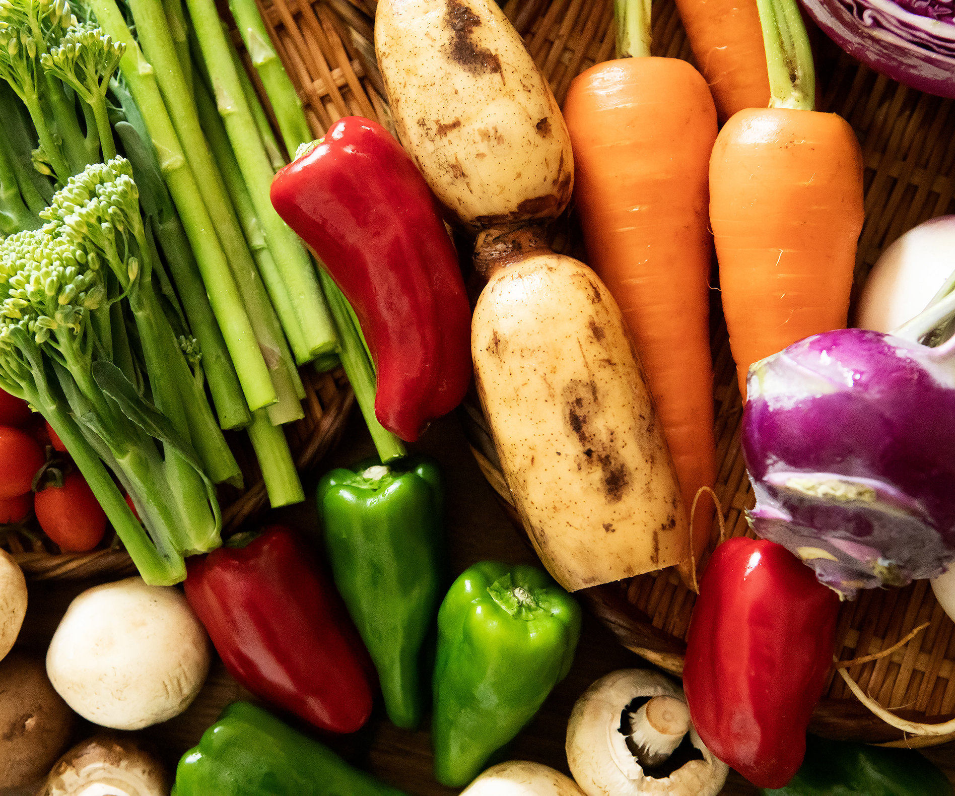 Они любят тепло: 15 продуктов, которые не нужно хранить в холодильнике
