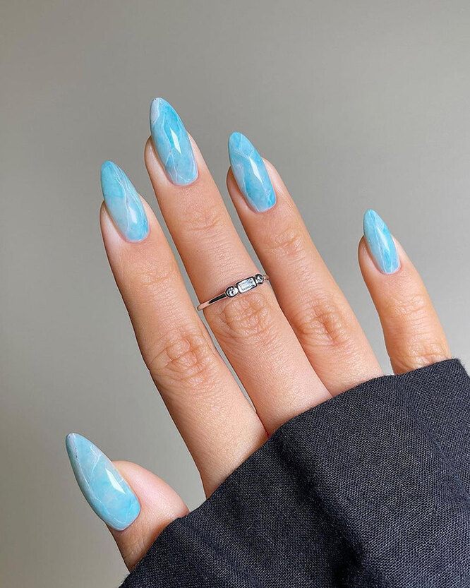 The most popular color for manicure this fall: everyone should try it! The most popular color for manicure this fall: everyone should try it!