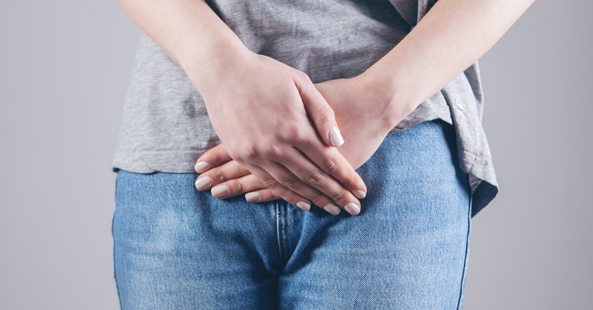 Tricky question: 3 drinks that best help women with cystitis