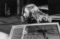 Семь лет в ящике под кроватью: история похищения Коллин Стэн