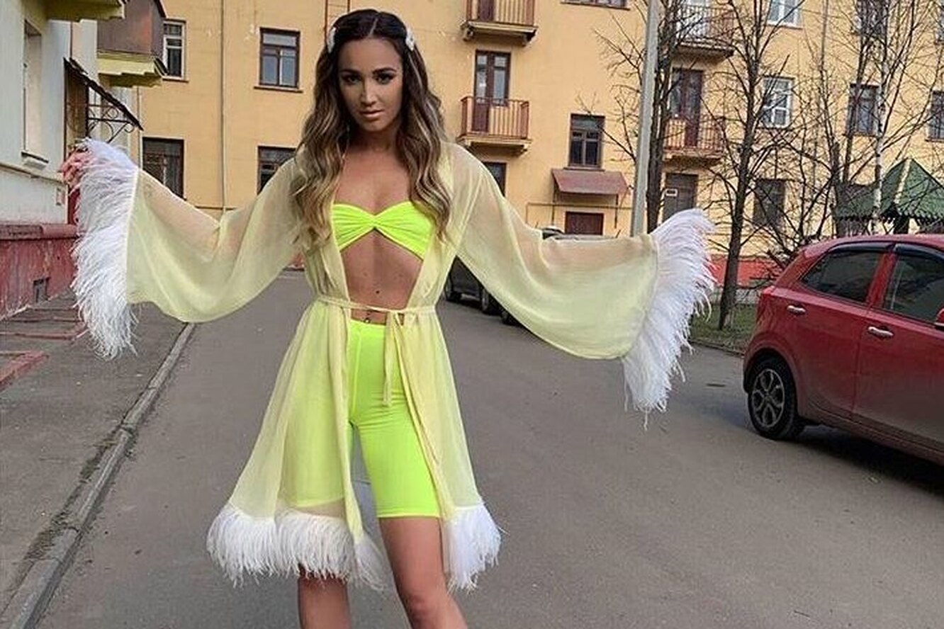Песня Одену Платье До Колена фото 13