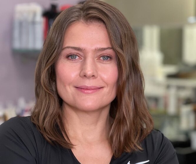 «А мужчинам нравятся такие фигуры!»: Мария Голубкина обнажила бедра в примерочной