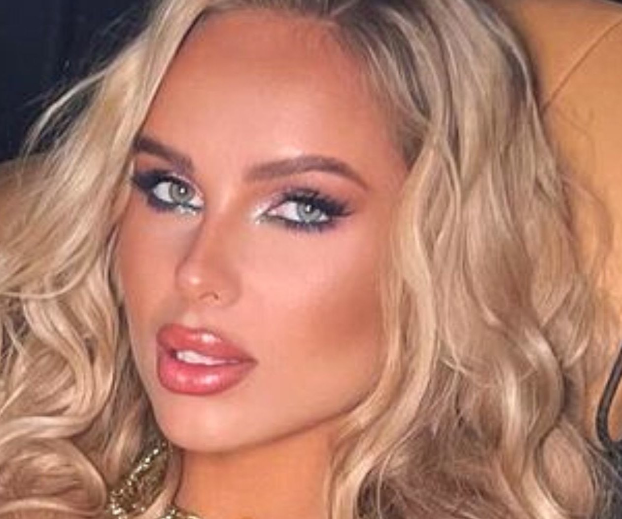 Я перелетала. Мой организм отказал: Ханна попала под капельницу