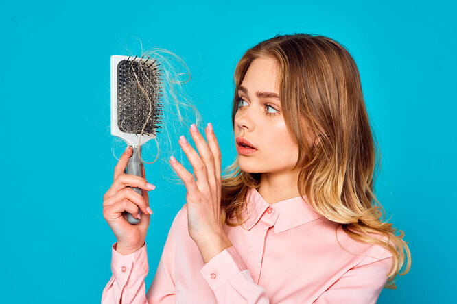 Что делать, если выпадают волосы — лучшие средства и защита