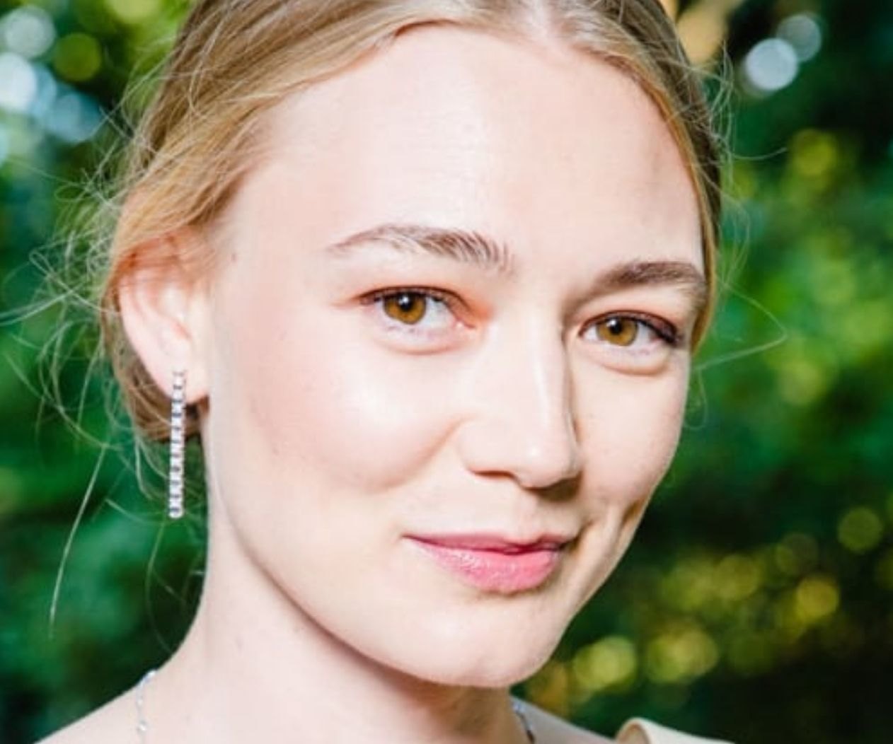 Верну детей в Россию!: Оксана Акиньшина решила засудить бывшего мужа