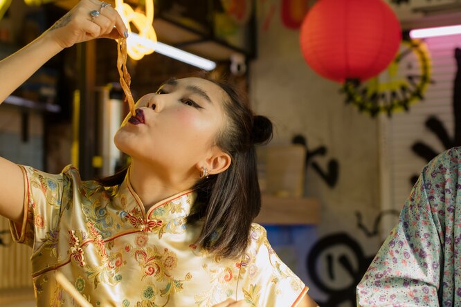 “Like a figurine”: 5 secrets of thin Chinese women