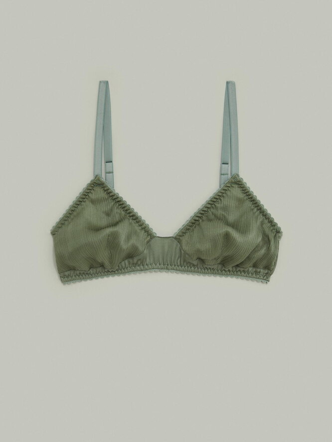 Body lingerie bodice, 9590 rubles.
