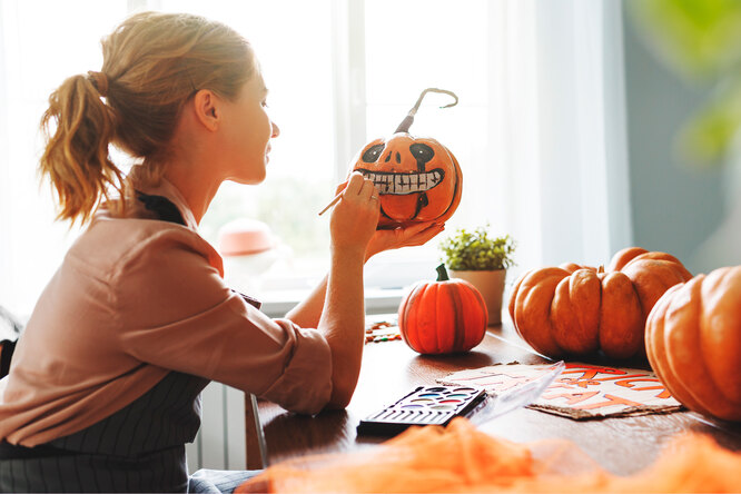 Домашний хоррор: как сделать украшения на Хэллоуин своими руками