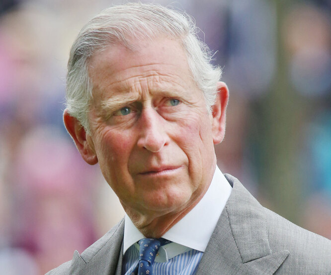Королевский скандал: принц Чарльз принял чемодан с 1 миллионом евро от скандального шейха