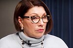 «Чувствуете разницу?»: Роза Сябитова показала себя без макияжа и «во всей красе»