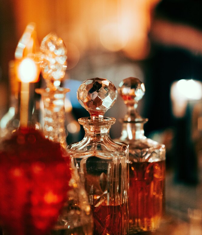 A perfume with this note is recommended to be worn only after the age of 45: check your perfume! A perfume with this note is recommended to be worn only after the age of 45: check your perfume!