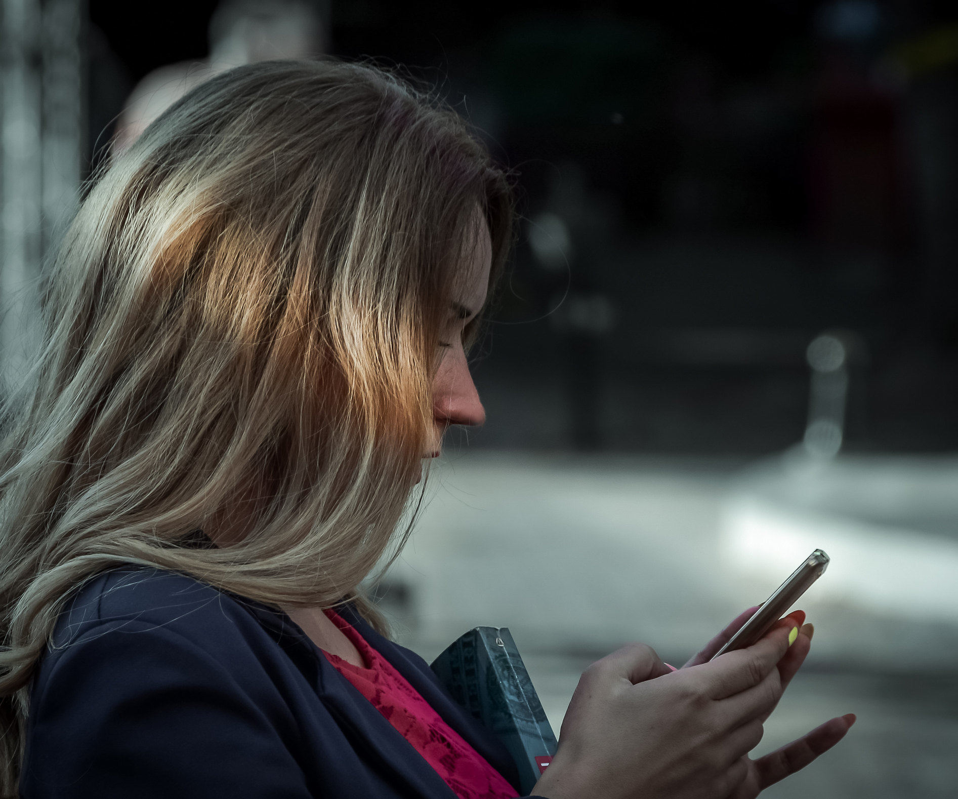Письма счастья: правила SMS-переписки, которая заинтригует мужчину