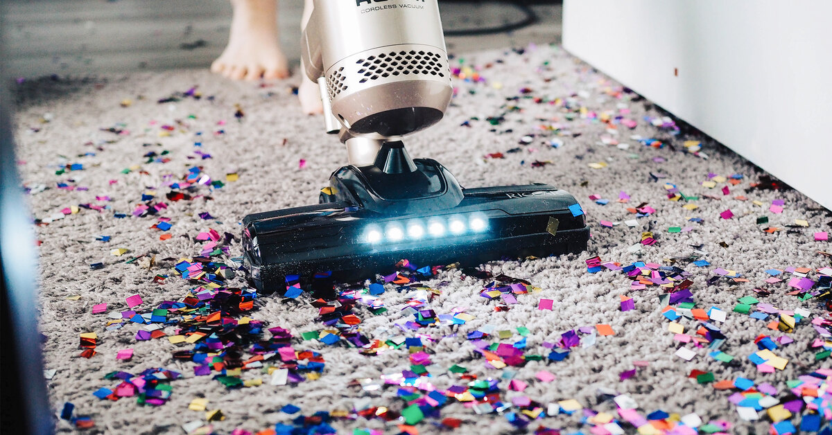 Down with wet cleaning!  A professional cleaner discovers the secret to perfect cleanliness without water