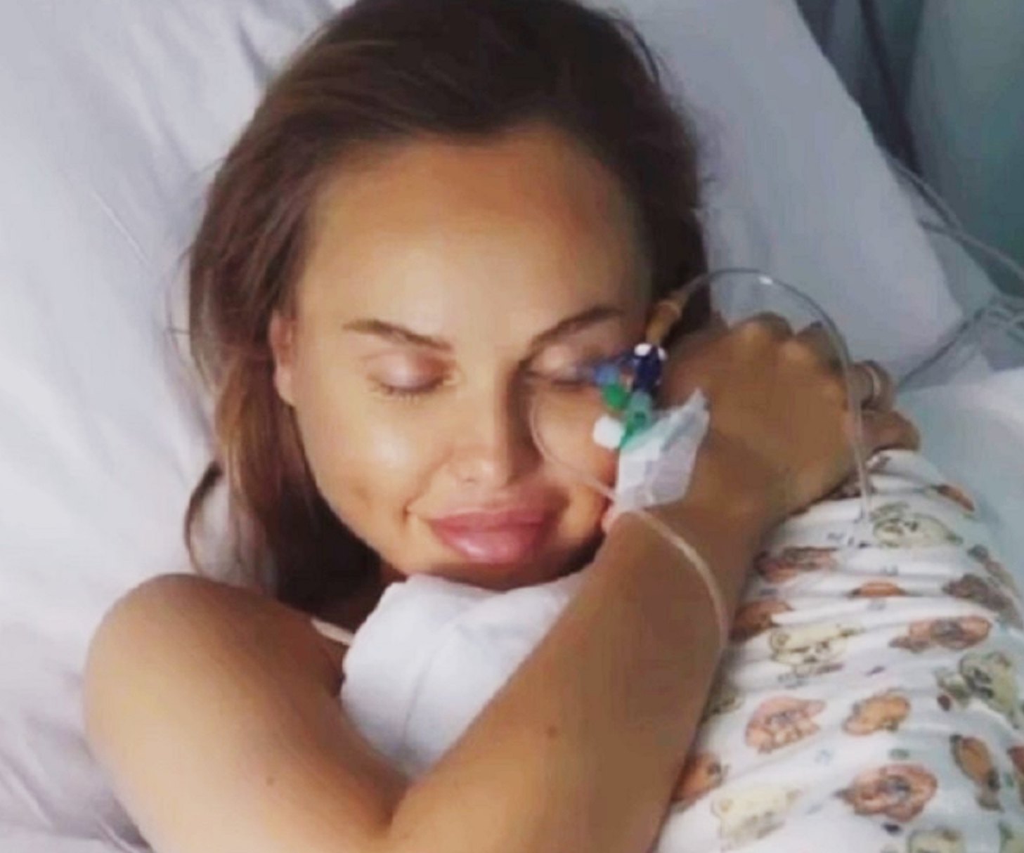 Тимофей, я тебя ждала!: жена Павла Мамаева показала первые фото после родов