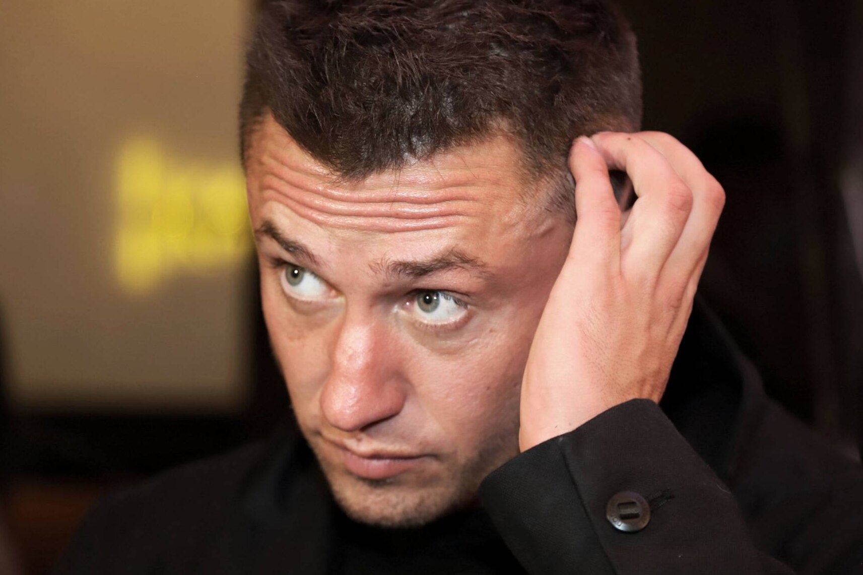 «У меня четыре перелома черепа»: Павел Прилучный рассказал о том, как его жестоко избили в ночном клубе